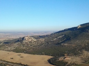 Vista del Castillo de Salvatierra y campos aledaños (Calzada de Calatrava; Ciudad Real)